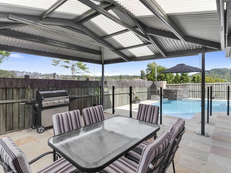 13 Burr Court, Pacific Pines QLD 4211