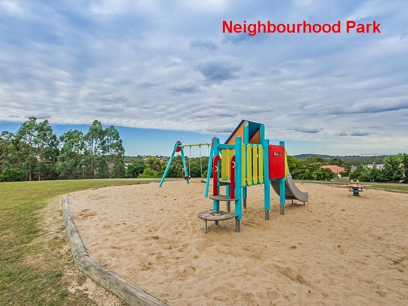 1 Lou Place, Pacific Pines QLD 4211