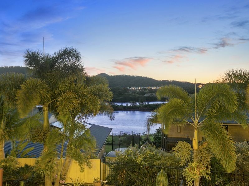 8 Paddy Place, Oxenford QLD 4210