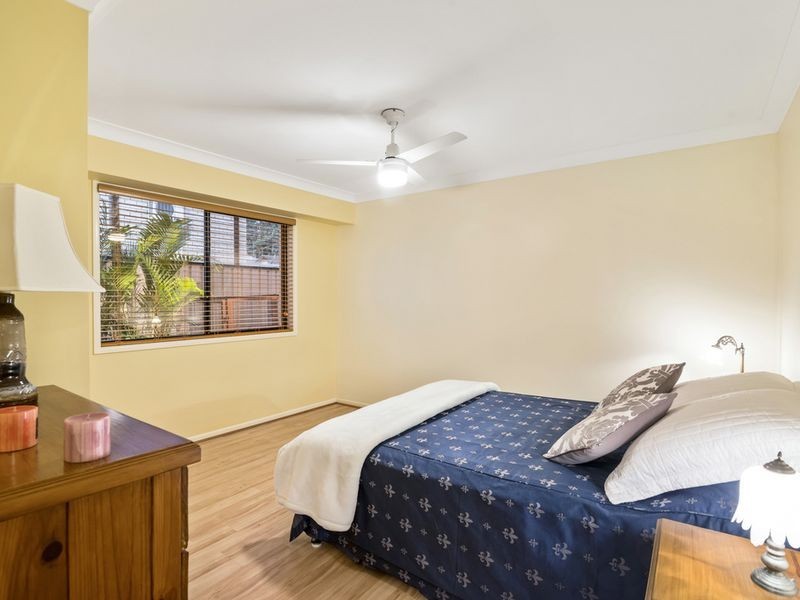 8 Paddy Place, Oxenford QLD 4210