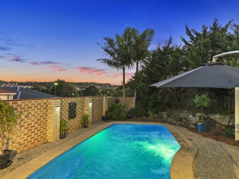 10 Sheffield Circuit, Pacific Pines QLD 4211