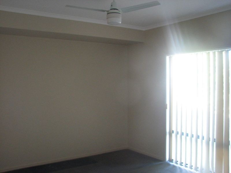 3 Irvine Street, Pacific Pines QLD 4211