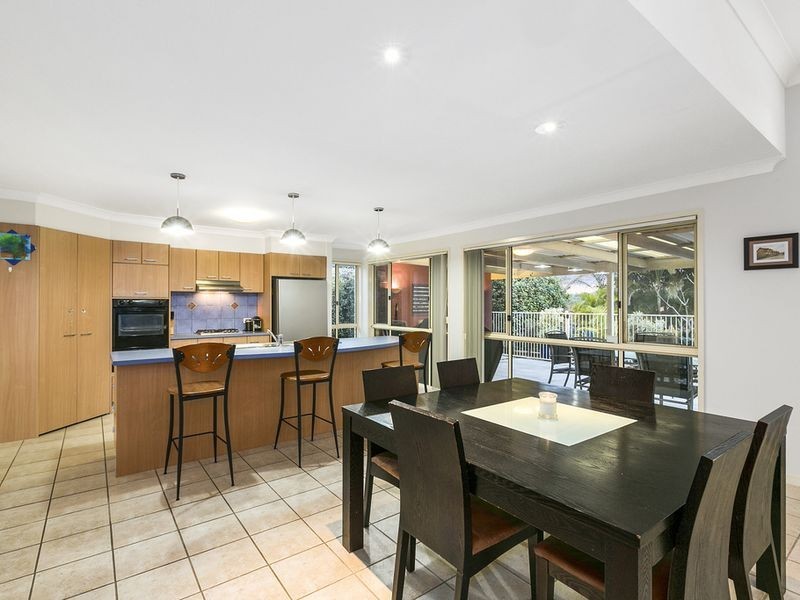 45 Howland Circuit, Pacific Pines QLD 4211