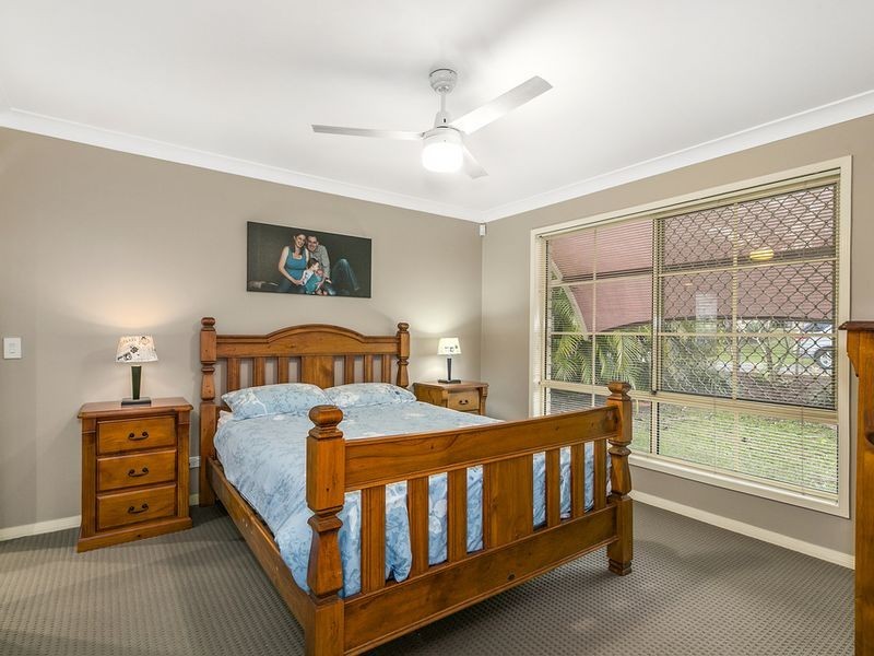 45 Howland Circuit, Pacific Pines QLD 4211
