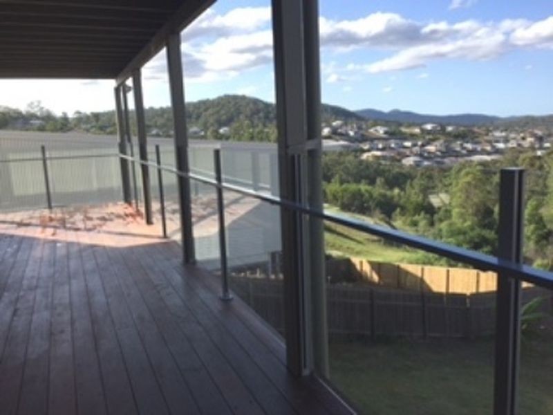 9 Diamantina Circuit, Pacific Pines QLD 4211