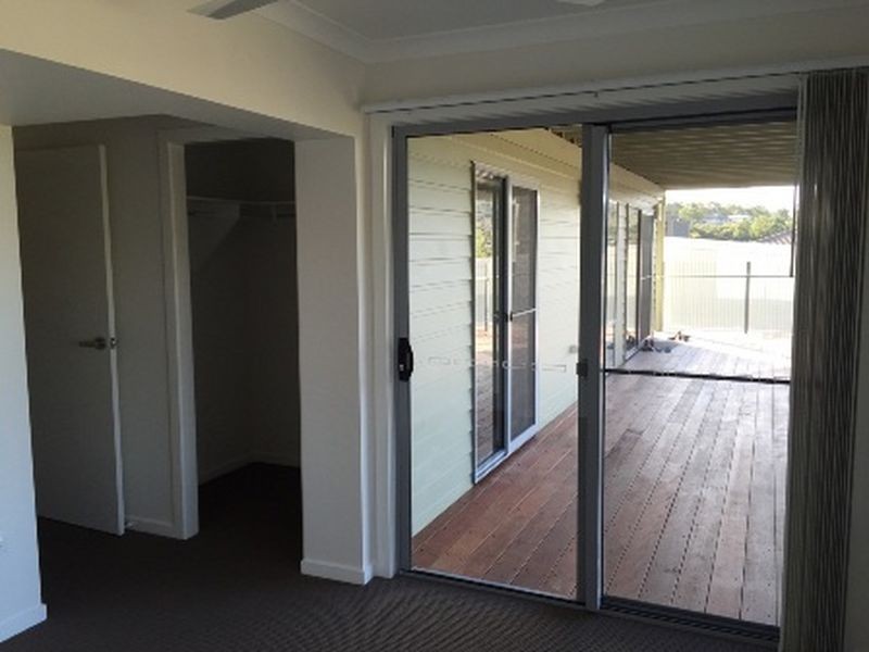 9 Diamantina Circuit, Pacific Pines QLD 4211