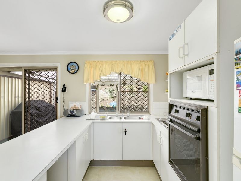 1/13 Paramount Place, Oxenford QLD 4210