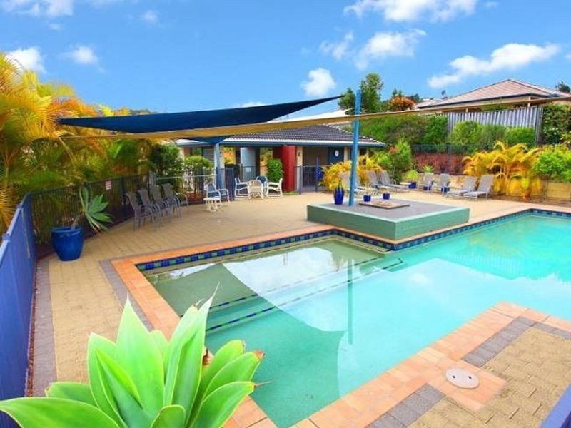 20/1 Archipelago Street, Pacific Pines QLD 4211