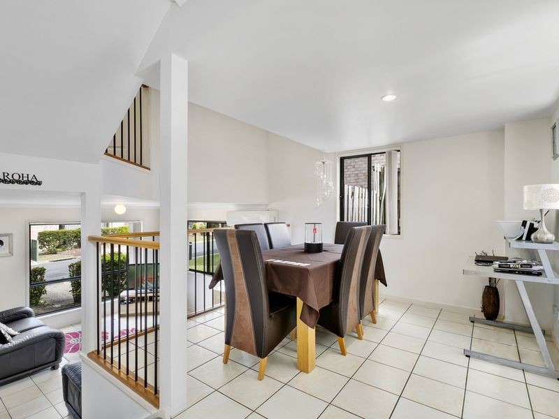 59/141 Pacific Pines Boulevard, Pacific Pines QLD 4211