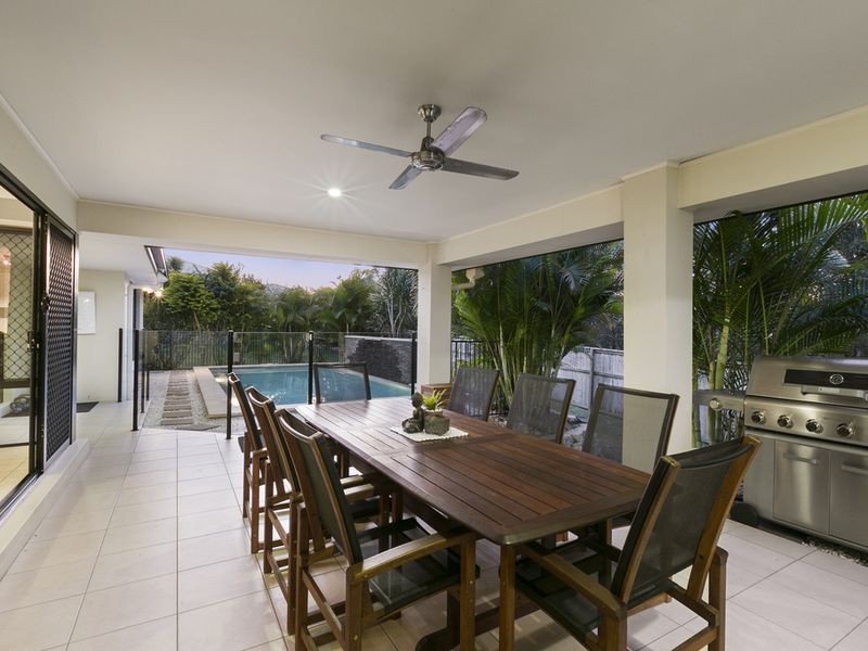 3 Bimberi Row, Pacific Pines QLD 4211