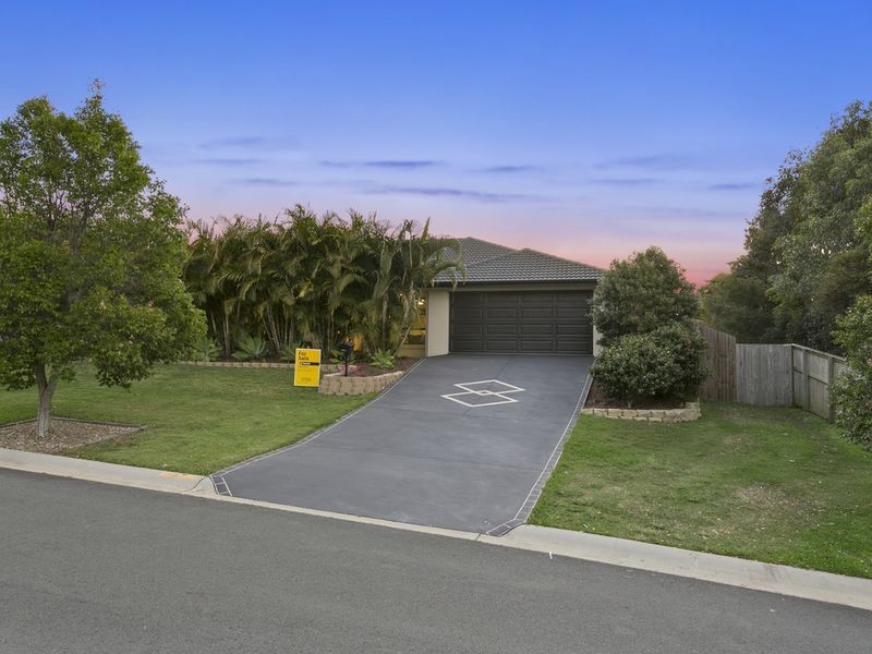 3 Bimberi Row, Pacific Pines QLD 4211