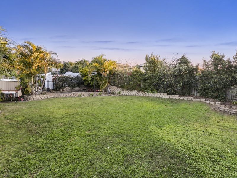 3 Bimberi Row, Pacific Pines QLD 4211