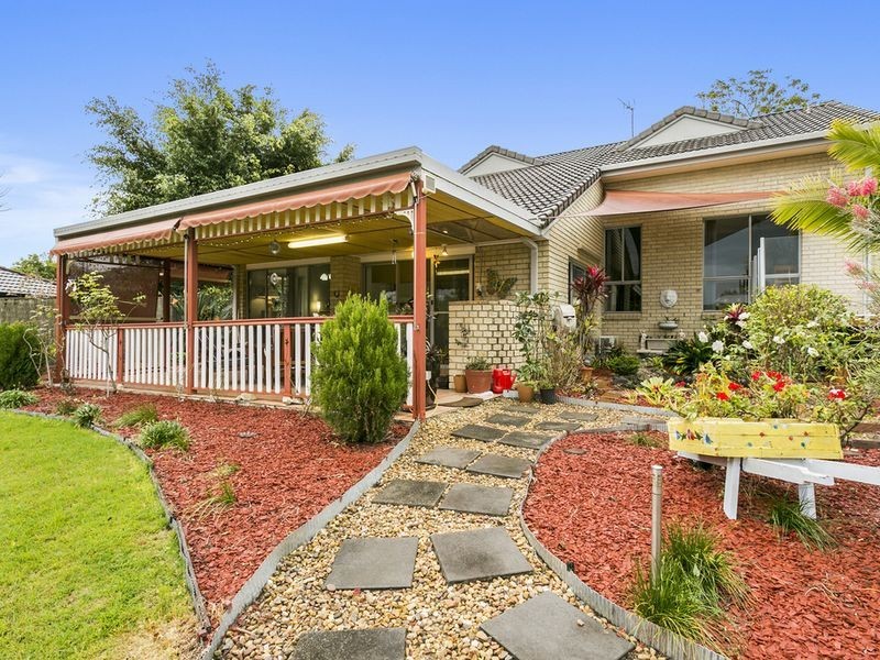 24 Antipodes Close, Pacific Pines QLD 4211