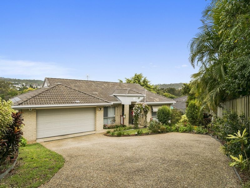 24 Antipodes Close, Pacific Pines QLD 4211