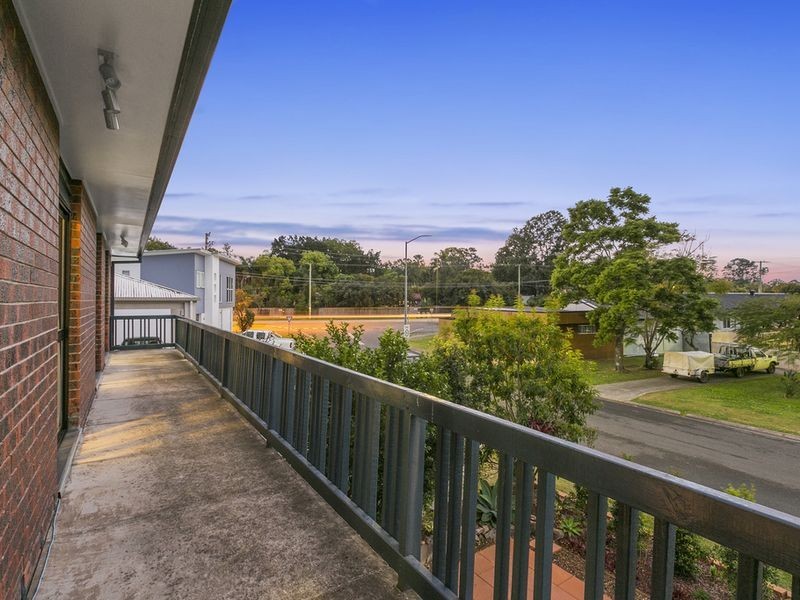 5 The Avenue, Nerang QLD 4211