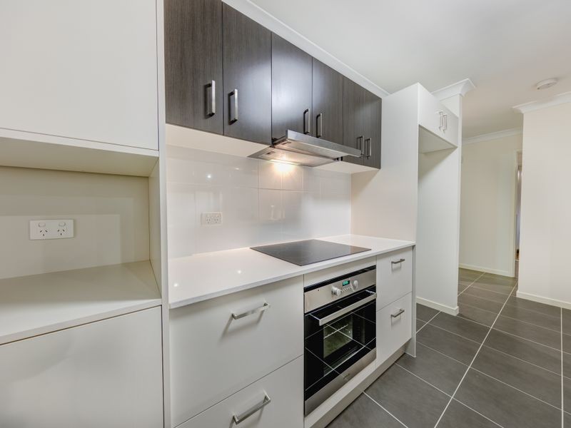 Pacific Pines QLD 4211