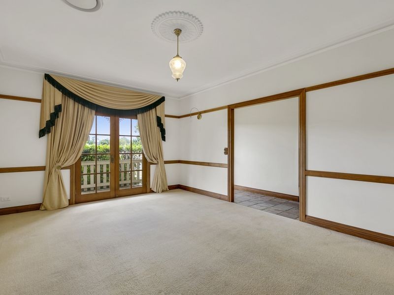 13 Phoenix Street, Pacific Pines QLD 4211