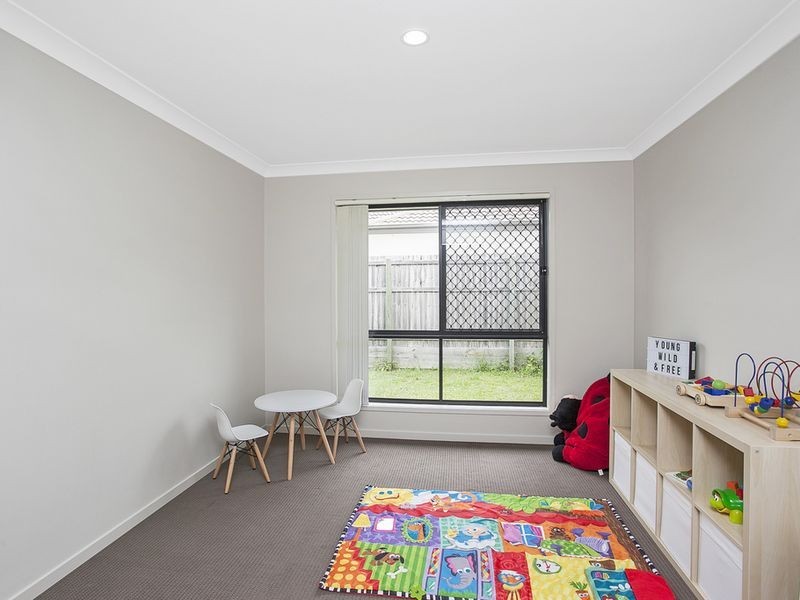25 Bellinger Key, Pacific Pines QLD 4211