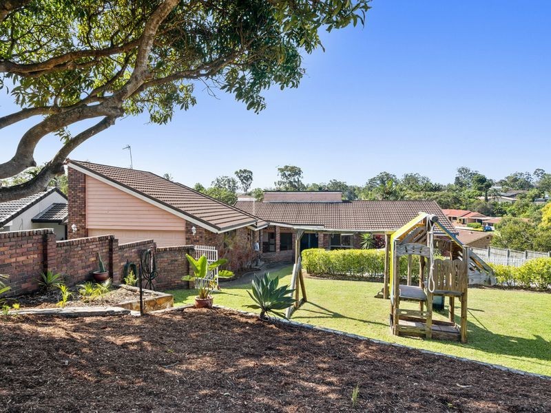 10 Palona Place, Ashmore QLD 4214