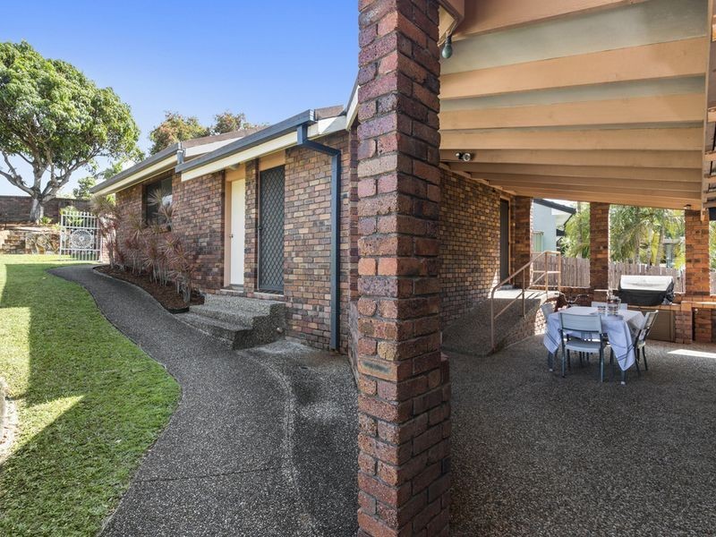 10 Palona Place, Ashmore QLD 4214