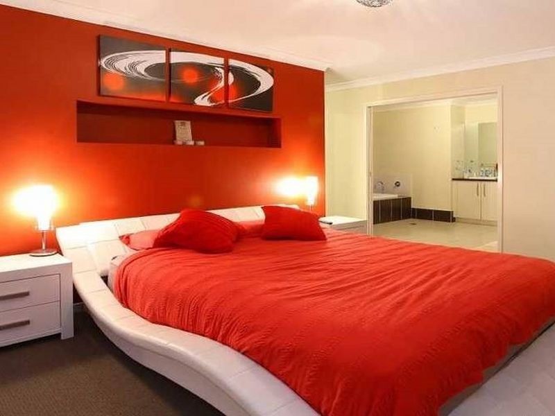 33 Barradeen Circuit, Pacific Pines QLD 4211