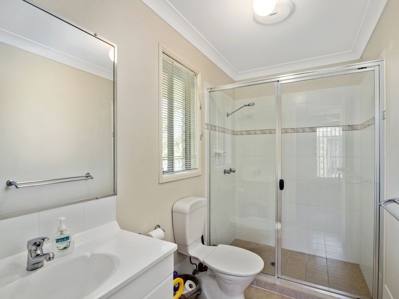 37 Buchanan Circuit, Oxenford QLD 4210