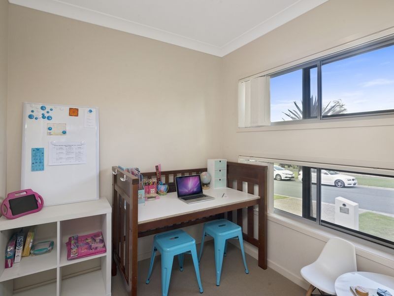 8 Indigo Street, Upper Coomera QLD 4209