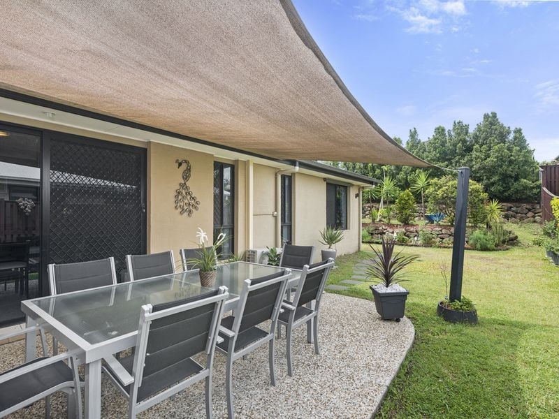 23 Carmarthen Circuit, Pacific Pines QLD 4211