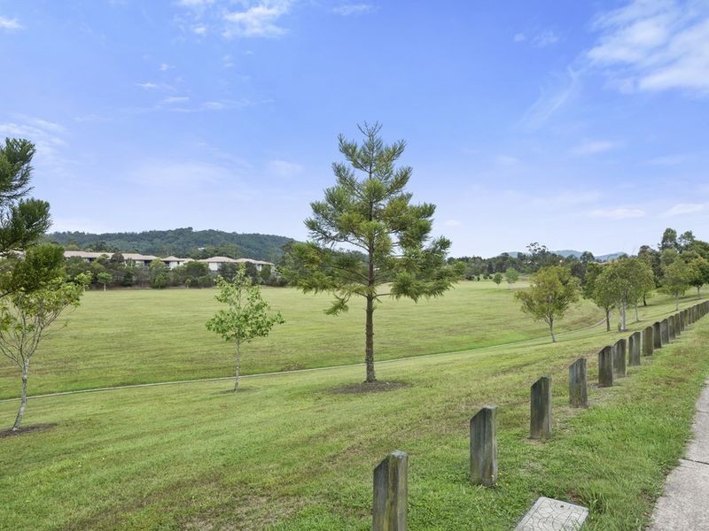 23 Carmarthen Circuit, Pacific Pines QLD 4211