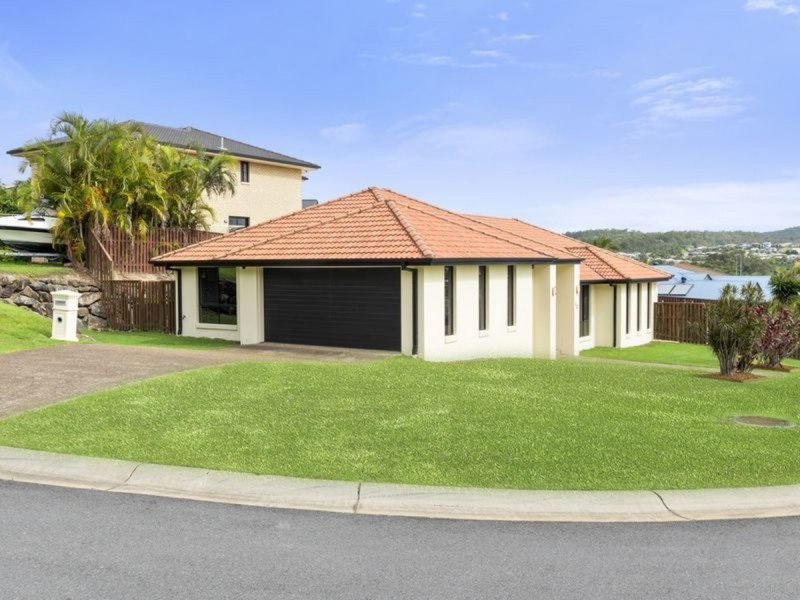 30 Yamba Street, Pacific Pines QLD 4211