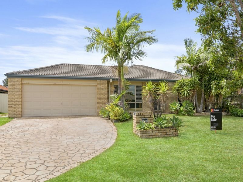 114 Santa Isobel Boulevard, Pacific Pines QLD 4211