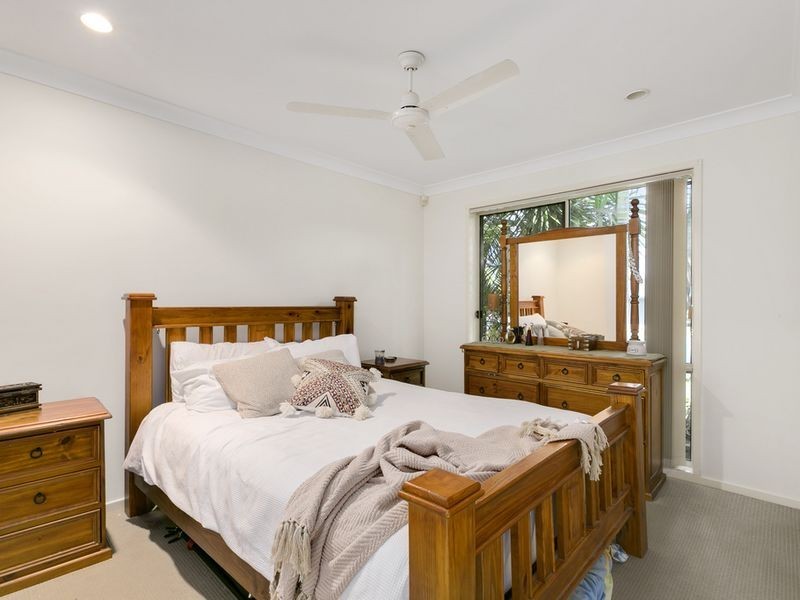 114 Santa Isobel Boulevard, Pacific Pines QLD 4211