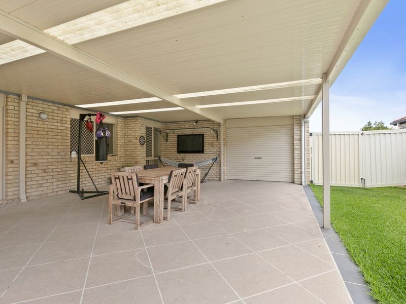 114 Santa Isobel Boulevard, Pacific Pines QLD 4211