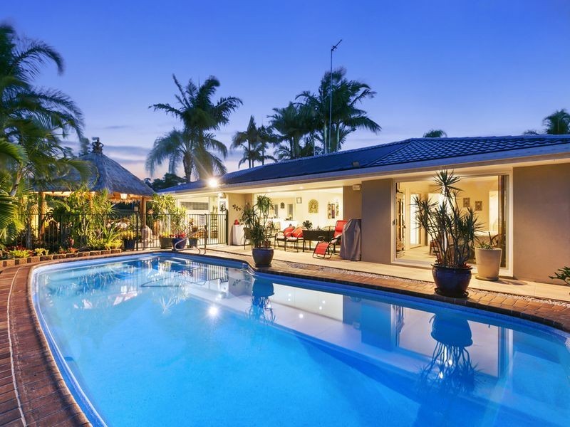 7 Jib Court, Mermaid Waters QLD 4218