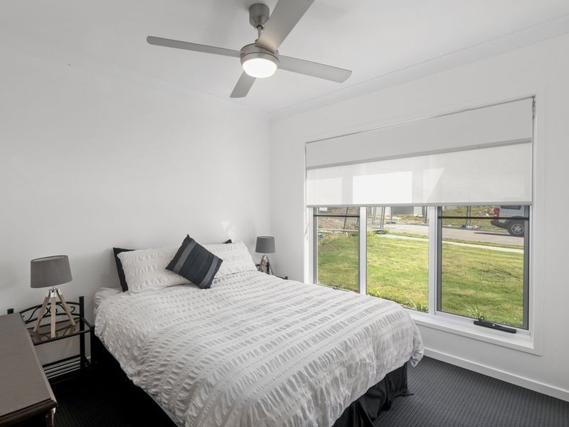 36 Hillstone Crescent, Maudsland QLD 4210