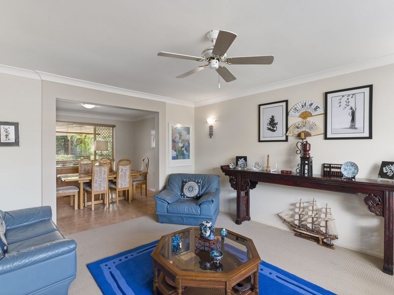 3 Matzia Avenue, Pacific Pines QLD 4211