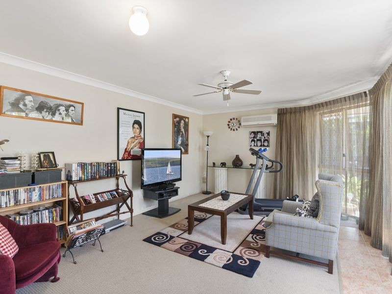 3 Matzia Avenue, Pacific Pines QLD 4211