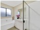 40 Hawkesbury Avenue, Pacific Pines QLD 4211