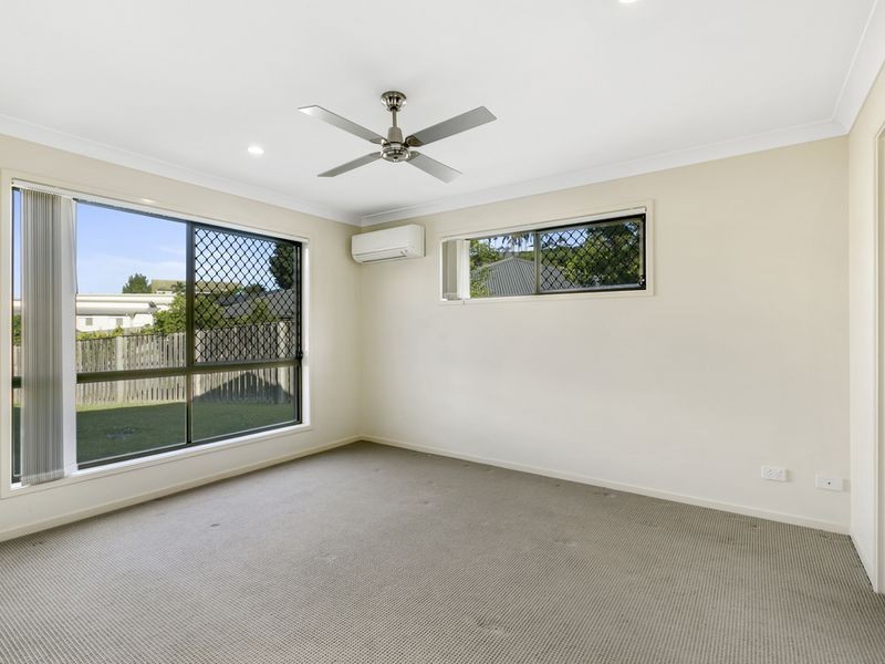 16 Bushland Place, Maudsland QLD 4210