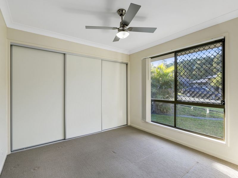 16 Bushland Place, Maudsland QLD 4210