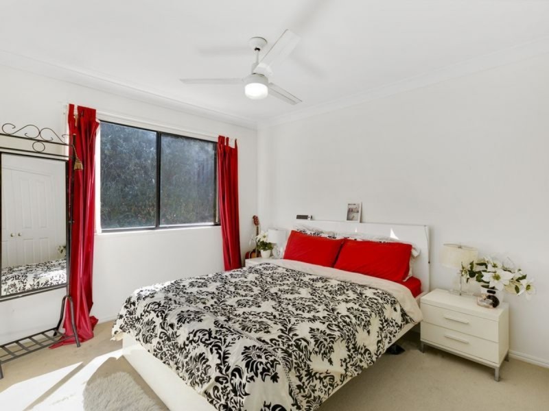 83 Santa Isobel Boulevard, Pacific Pines QLD 4211