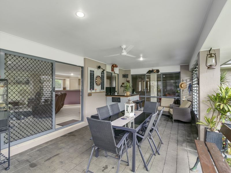 21 Govett Street, Pacific Pines QLD 4211