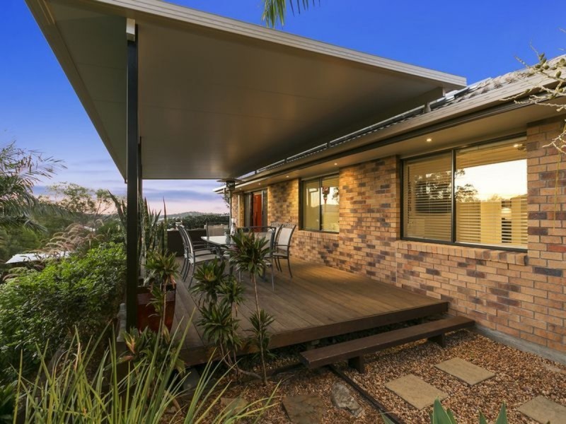 62 Harmsworth Road, Pacific Pines QLD 4211