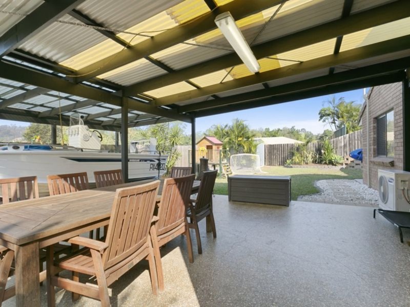 2/25 Chaplin Crescent, Oxenford QLD 4210