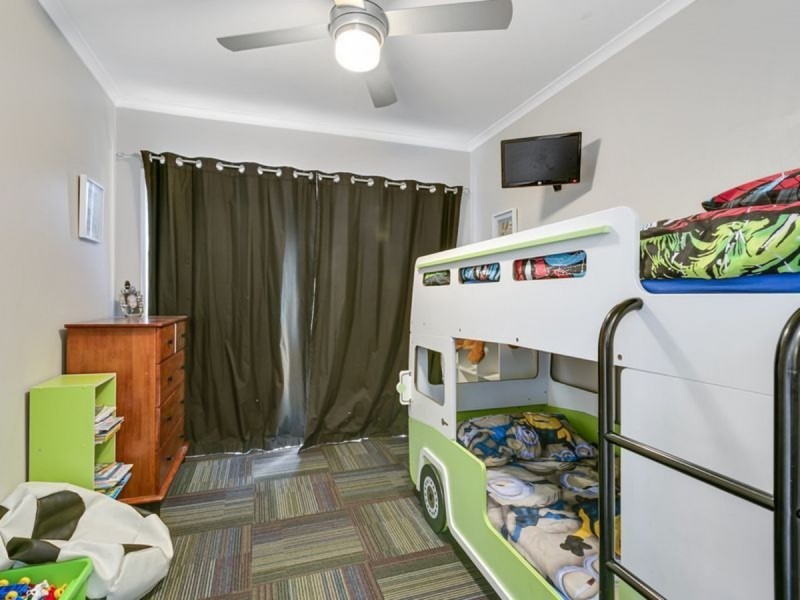 2/25 Chaplin Crescent, Oxenford QLD 4210