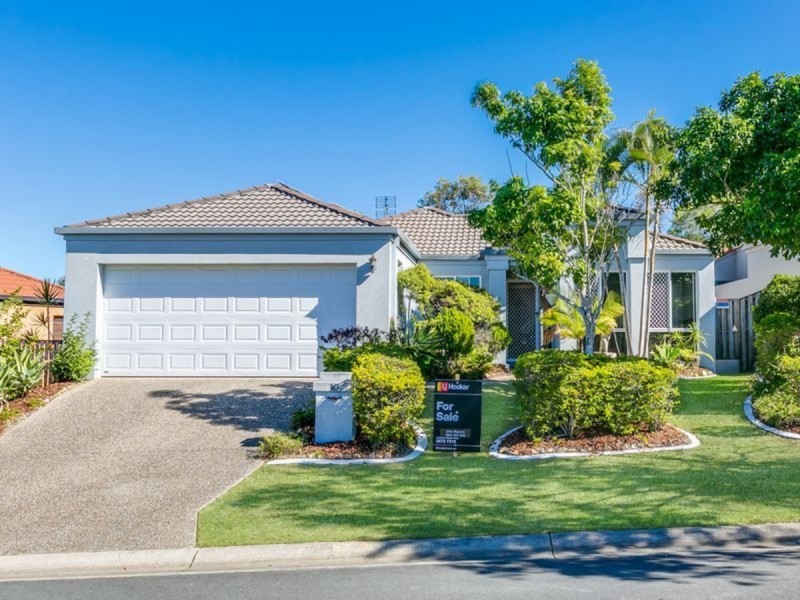 10 Howland Circuit, Pacific Pines QLD 4211
