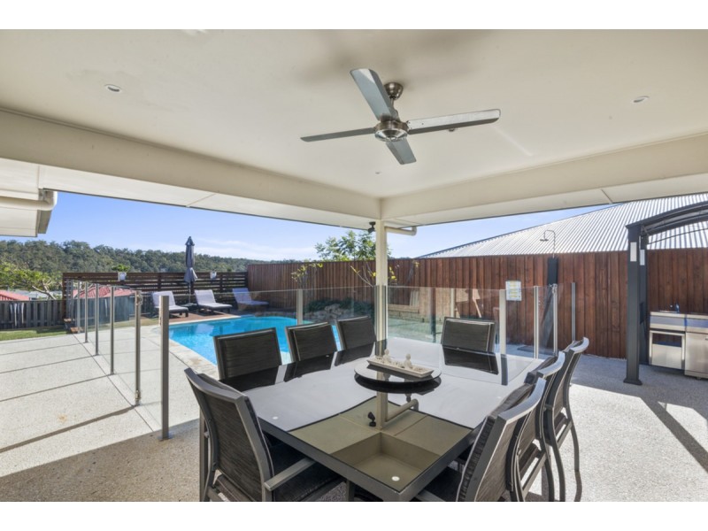 13 Faraday Crescent, Pacific Pines QLD 4211