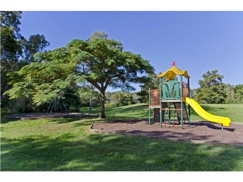 1/1 Riverwood Drive, Ashmore QLD 4214