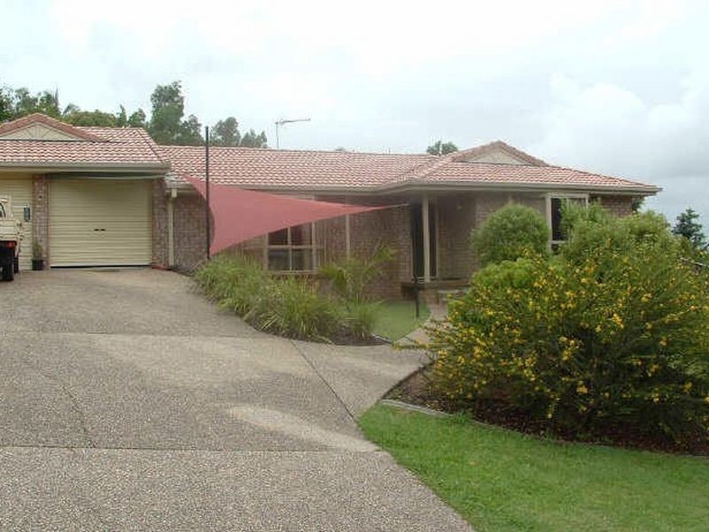 26 Papara Street, Pacific Pines QLD 4211