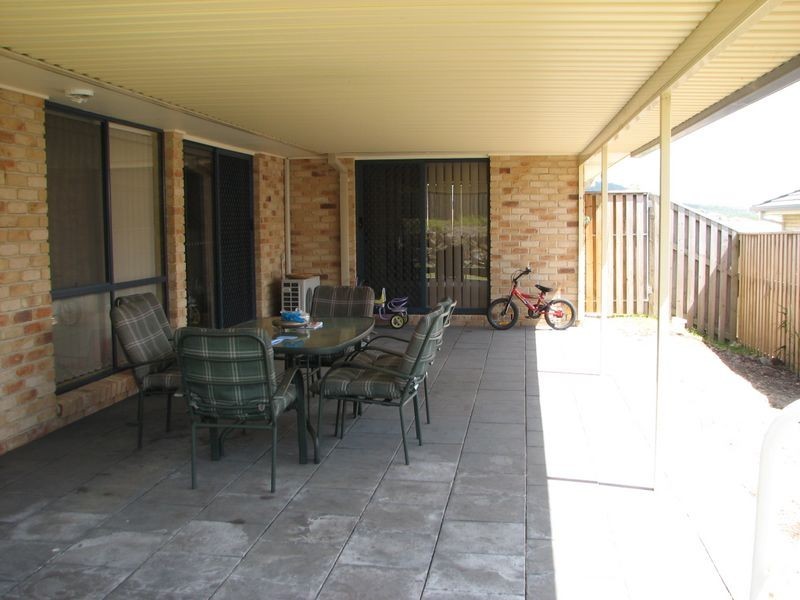 14 Arragan Court, Pacific Pines QLD 4211